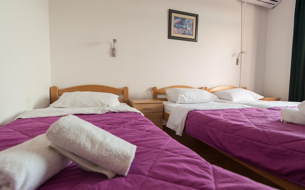 Motel Jadranka เนอุม ภายนอก รูปภาพ